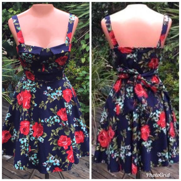 Varga Endless Floral Marilyn dress pinup retro fun - Picture 5 of 8